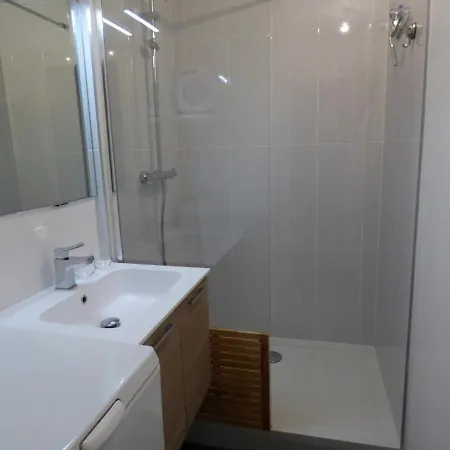 Apartment 3 Pieces, Plein Centre, Proche Pistes Et Commerces, Balcon Expose Sud, Ideal Famille - Fr-1-458-90